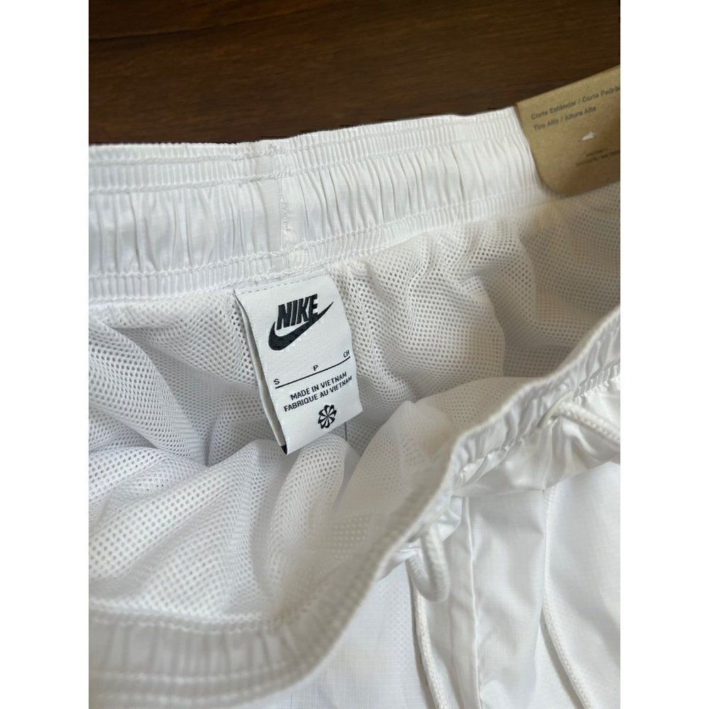 Brand new women high rise shorts - Picture 6 of 8